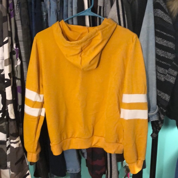 Sweatshirt - Picture 2 of 2